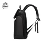 تصویر اختصاصی از نمای کناری کوله‌پشتی بنج کد ۲۸۸۸ در رنگ مشکی