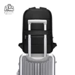 تصویر اختصاصی از قابلیت اتصال به دستهٔ چمدان کوله‌پشتی بنج کد ۷۷۱۱۵ در رنگ مشکی