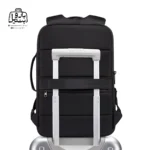 تصویر اختصاصی از قابلیت اتصال به دستهٔ چمدان کوله‌پشتی بنج کد s۵۶ در رنگ مشکی