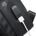 تصویر اختصاصی از پورت usb بادی‌ بگ (کراس بادی) بنج کد ۷۷۱۰۷ در رنگ مشکی
