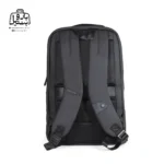 تصویر اختصاصی از نمای پشت کوله‌پشتی آرکتیک هانتر کد B00555 در رنگ مشکی