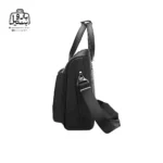 تصویر اختصاصی از نمای کناری کیف دستی لپ‌تاپی بنج کد yz۳۵۰ در رنگ مشکی