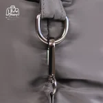 تصویر اختصاصی از جزئیات ساک بوبو کد ۹۵۰۲ در رنگ نوک‌مدادی