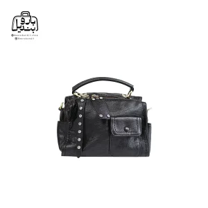 تصویر اختصاصی از نمای جلوی کیف زنانه دوشی موجیتو کد ۷۶۰۲ در رنگ مشکی