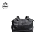 تصویر اختصاصی از نمای جلوی کیف زنانه دوشی سنتوزا کد ۹۰۰ طرح ساده در رنگ مشکی