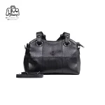 تصویر اختصاصی از نمای جلوی کیف زنانه دوشی سنتوزا کد ۹۰۰ طرح ساده در رنگ مشکی