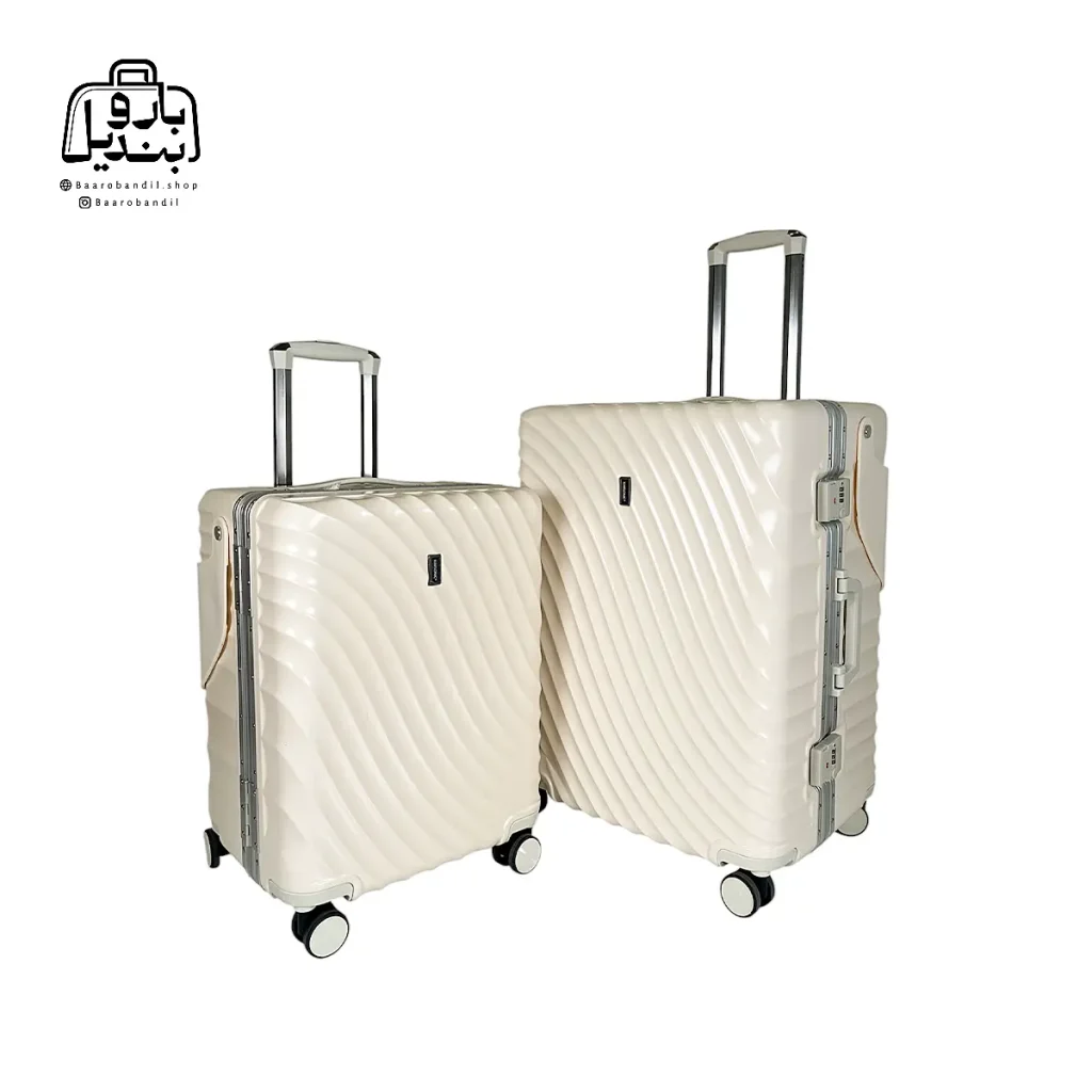 تصویر اختصاصی از چمدان صندلی‌شو دو تکهٔ کیم‌سونیک Kimsonic در رنگ کرم